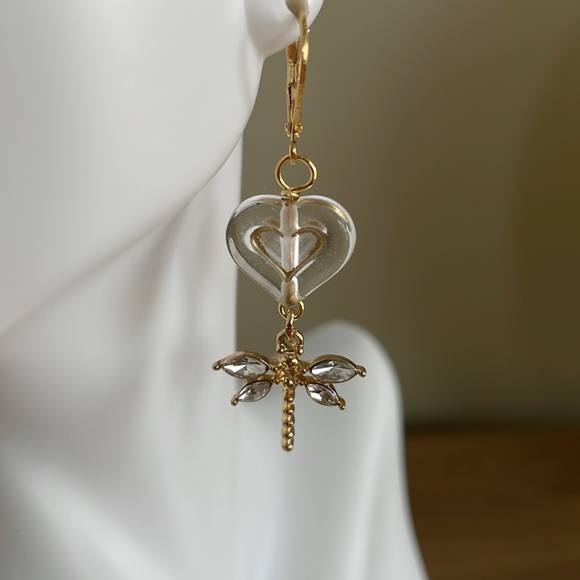 HAND CRAFTED DRAGONFLY PIERCED EARRINGS - Picture 1 of 14